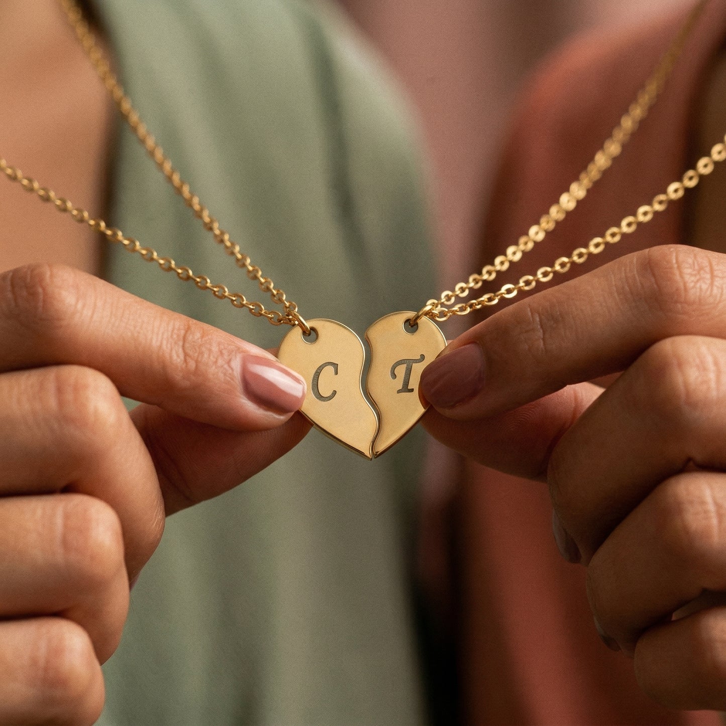 Personalized Split Heart Necklace – A Meaningful Gift for Someone Special